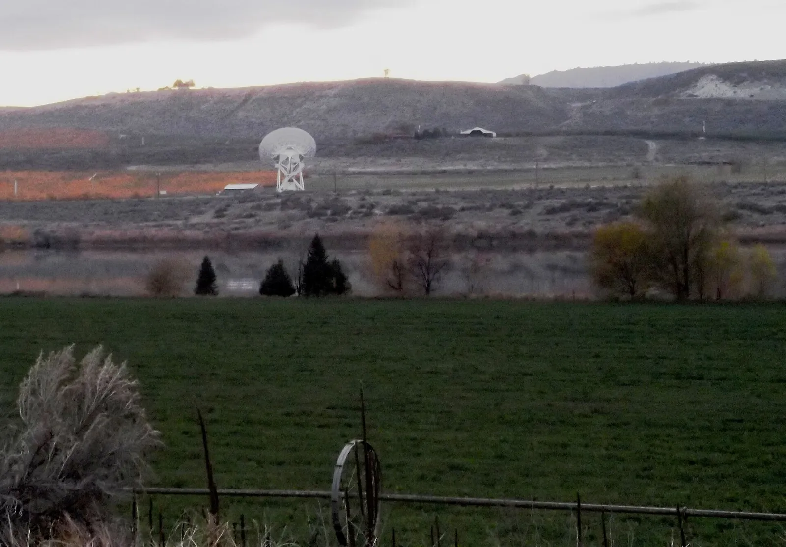 Ein Radioteleskop des Very Long Baseline Array (Symbolbild)