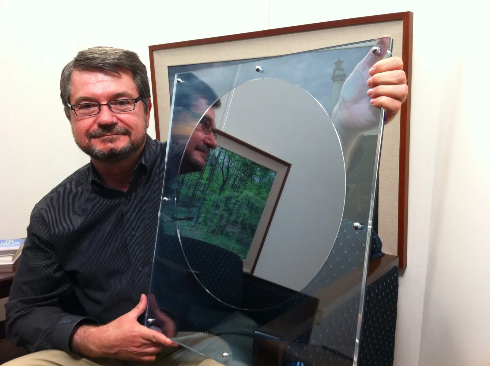 Ein Halbleiter-Wafer, aus dem Computerchips gefertigt werden (Symbolbild)