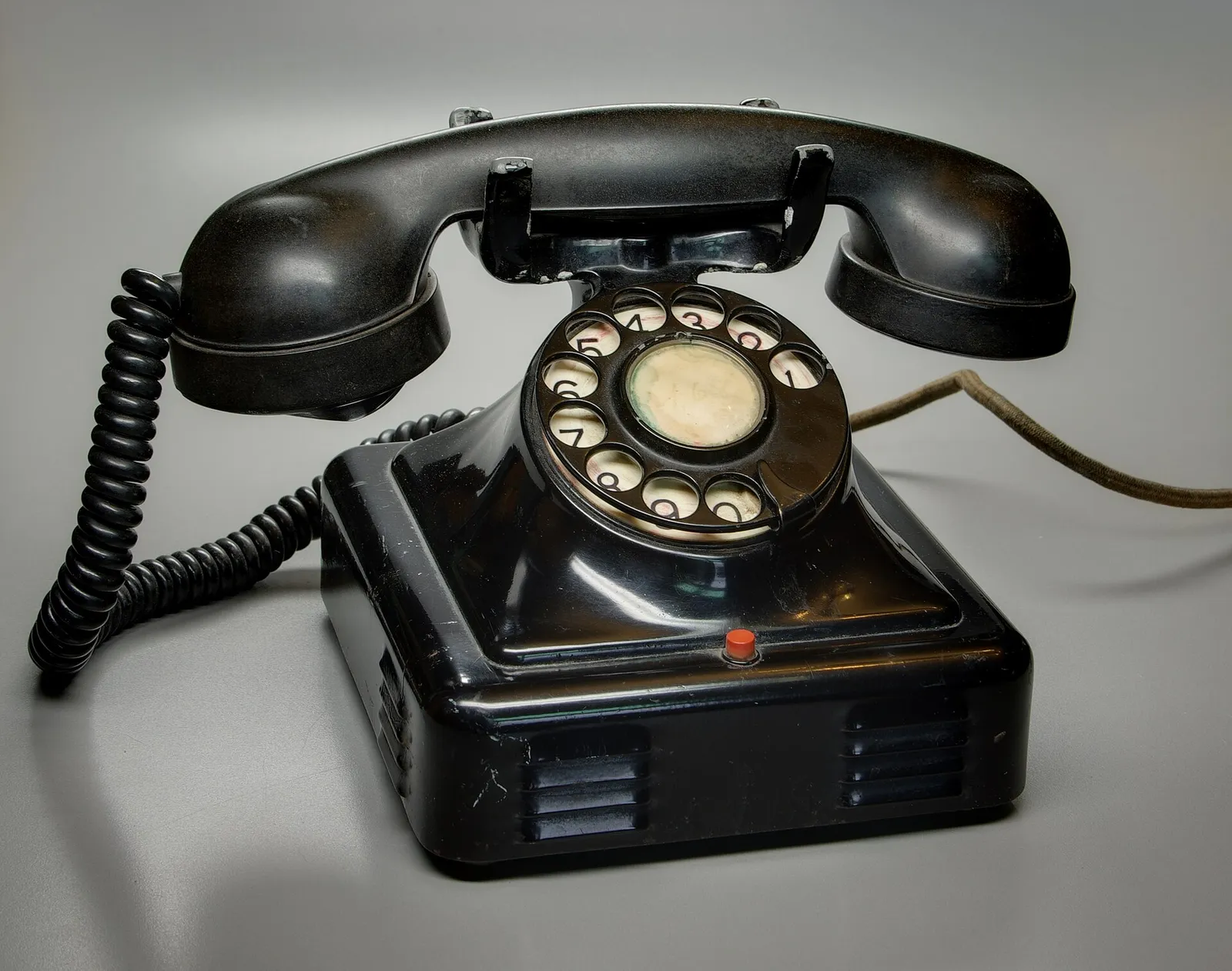 Ein klassisches Telefon (Symbolbild)