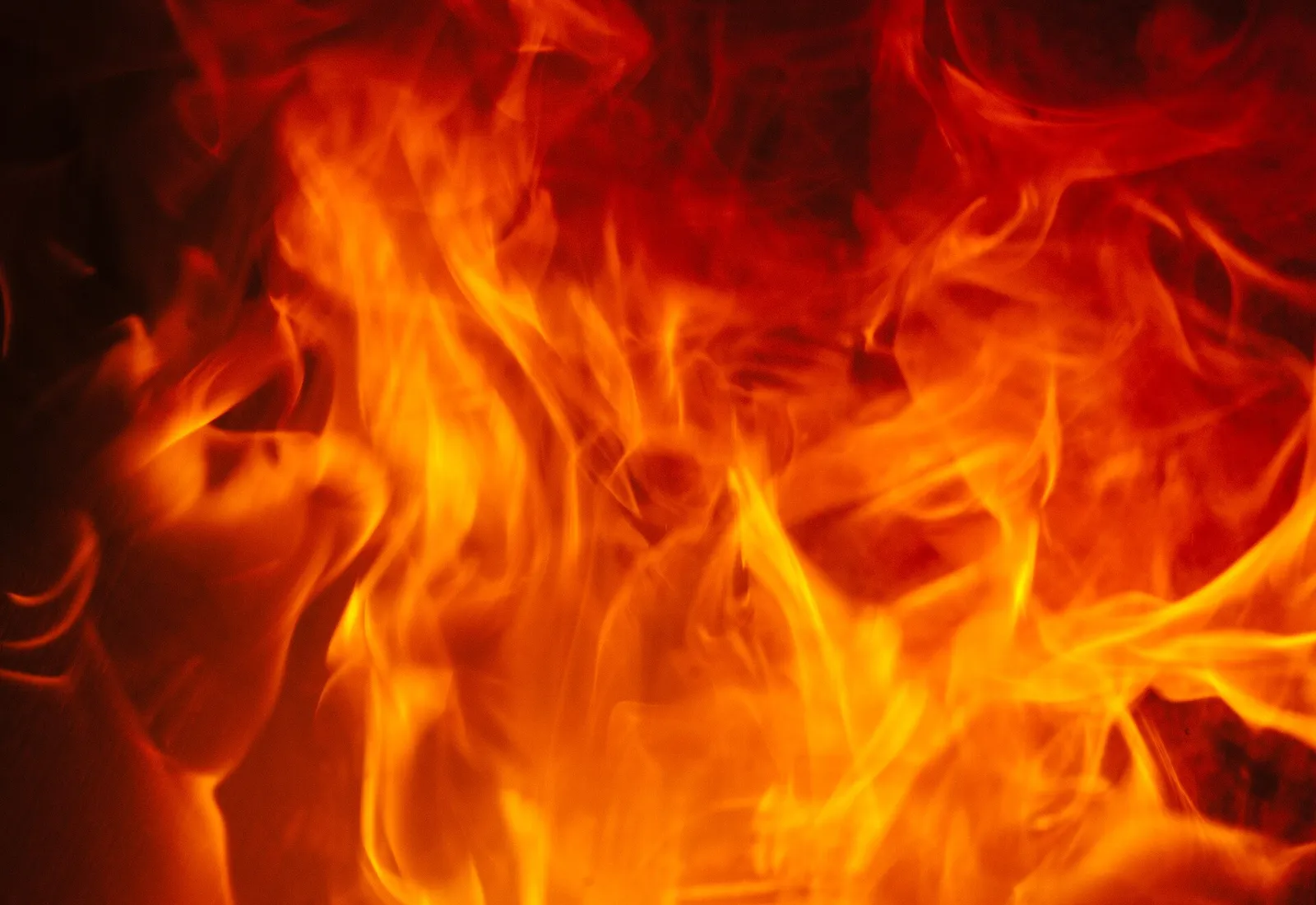 Lodernde Flammen (Symbolbild)