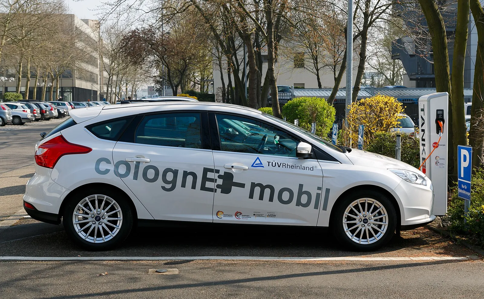 Ladestation für Elektroautos in Köln (Symbolbild)