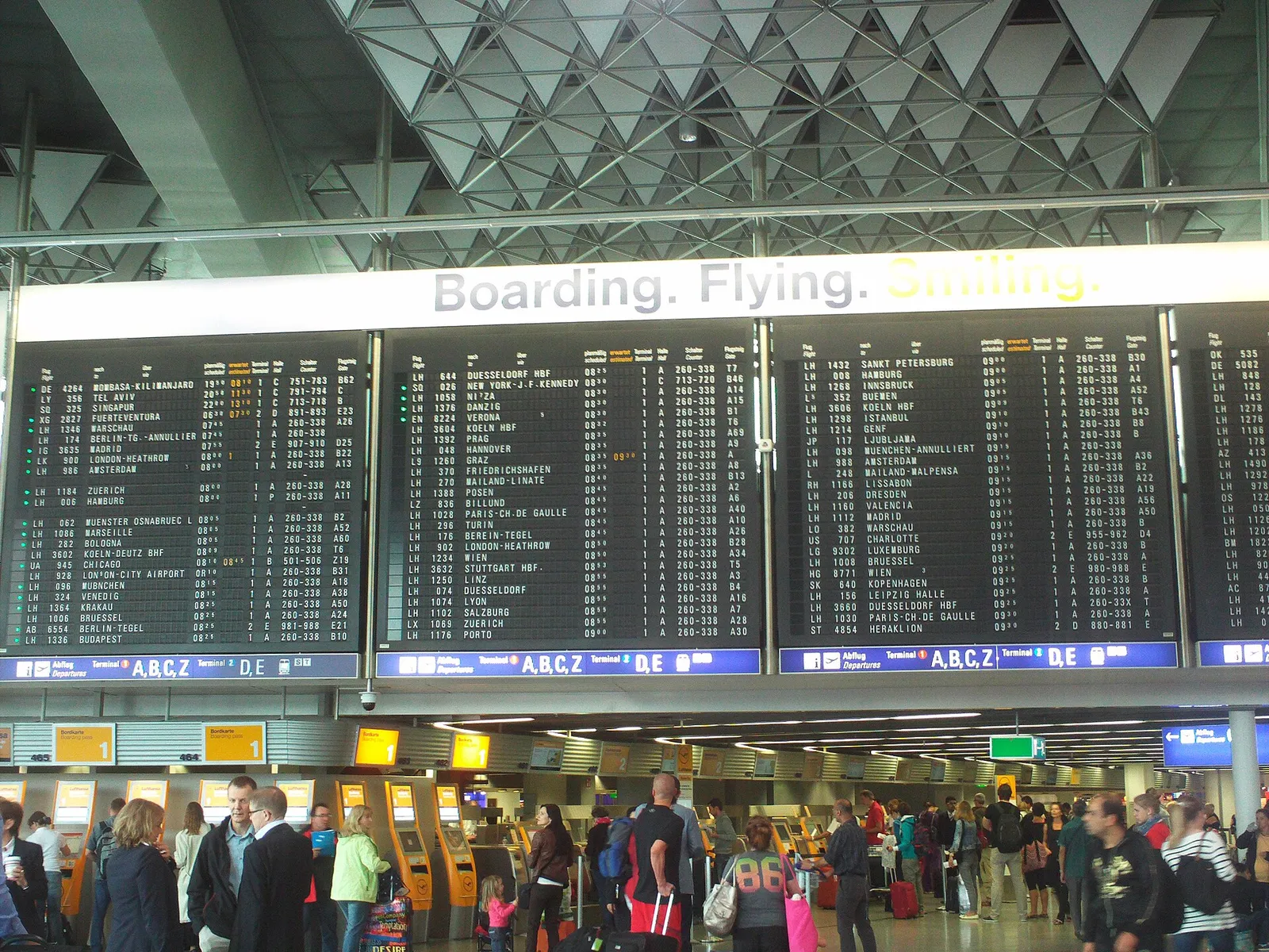 Abflughalle am Flughafen Frankfurt, Terminal 1 (Archivbild)