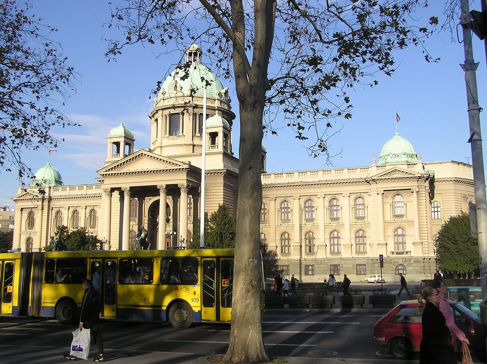 Das serbische Parlamentsgebäude in Belgrad (Archivbild)