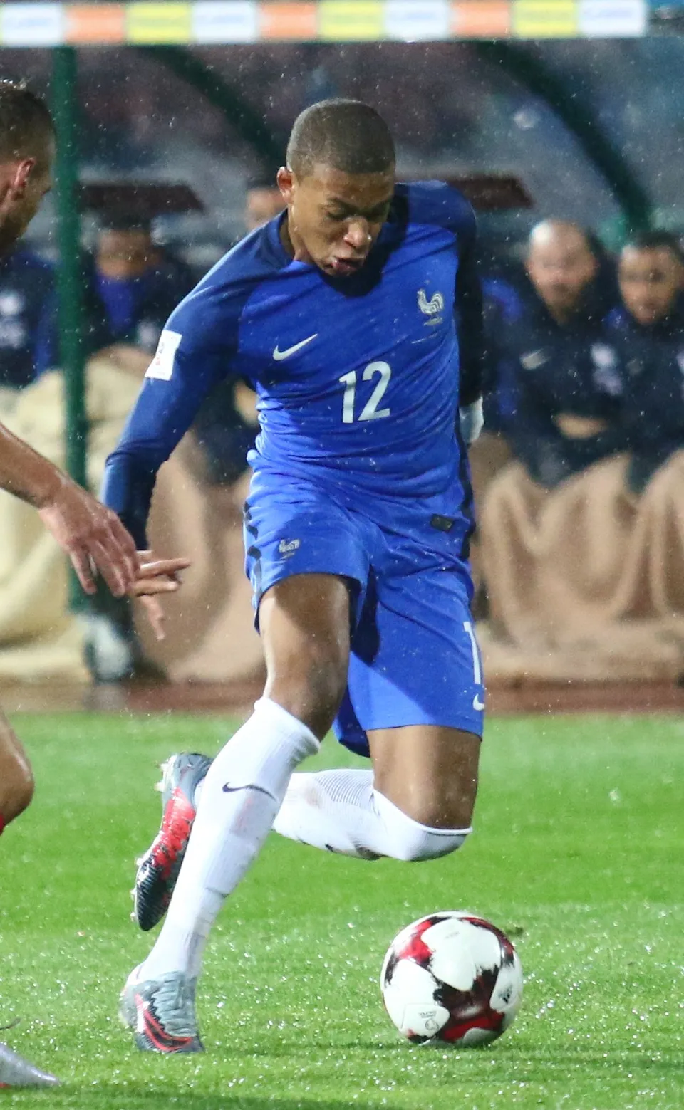Kylian Mbappé im Trikot der französischen Nationalmannschaft (Archivbild)