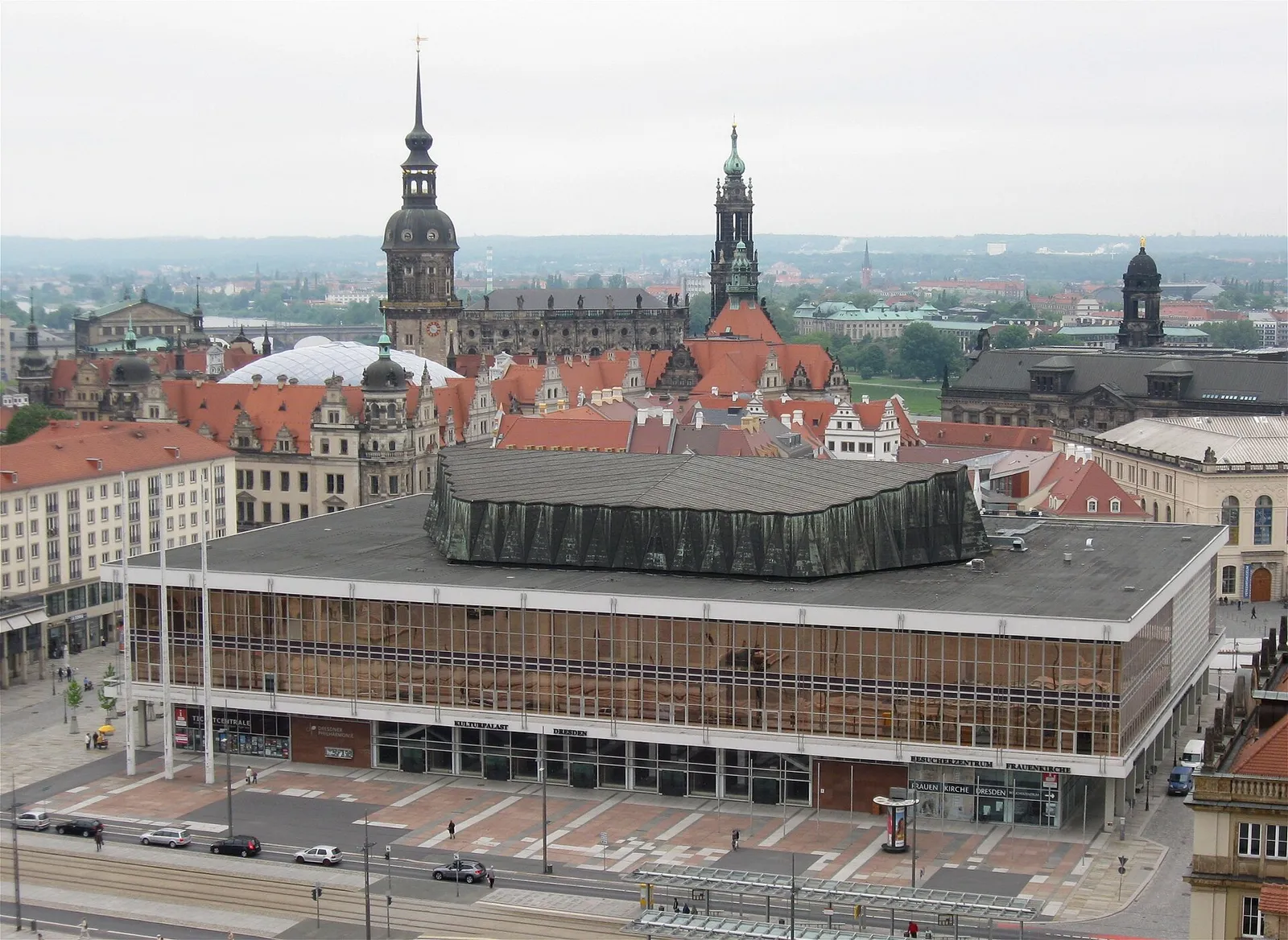Der Kulturpalast in Dresden, Heimat der Herkuleskeule (Archivbild)