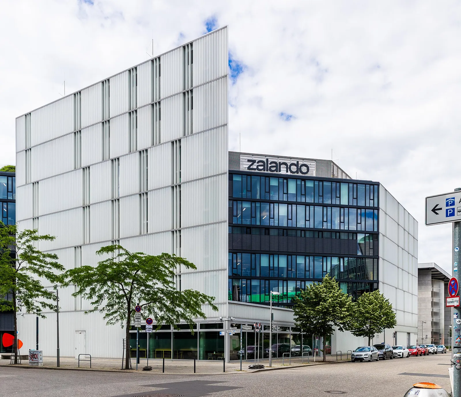 Die Zalando-Zentrale in Berlin (Archivbild)