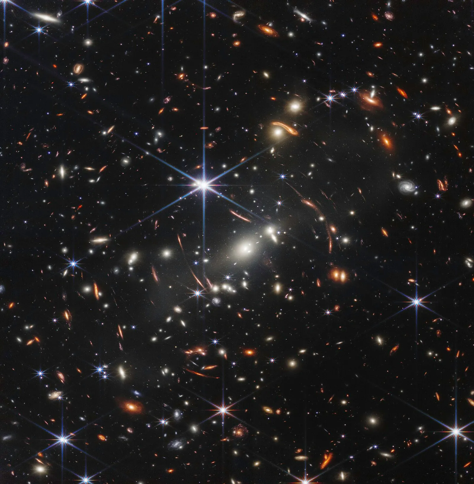 Tiefes Bild ferner Galaxien, aufgenommen vom James-Webb-Weltraumteleskop (Symbolbild)