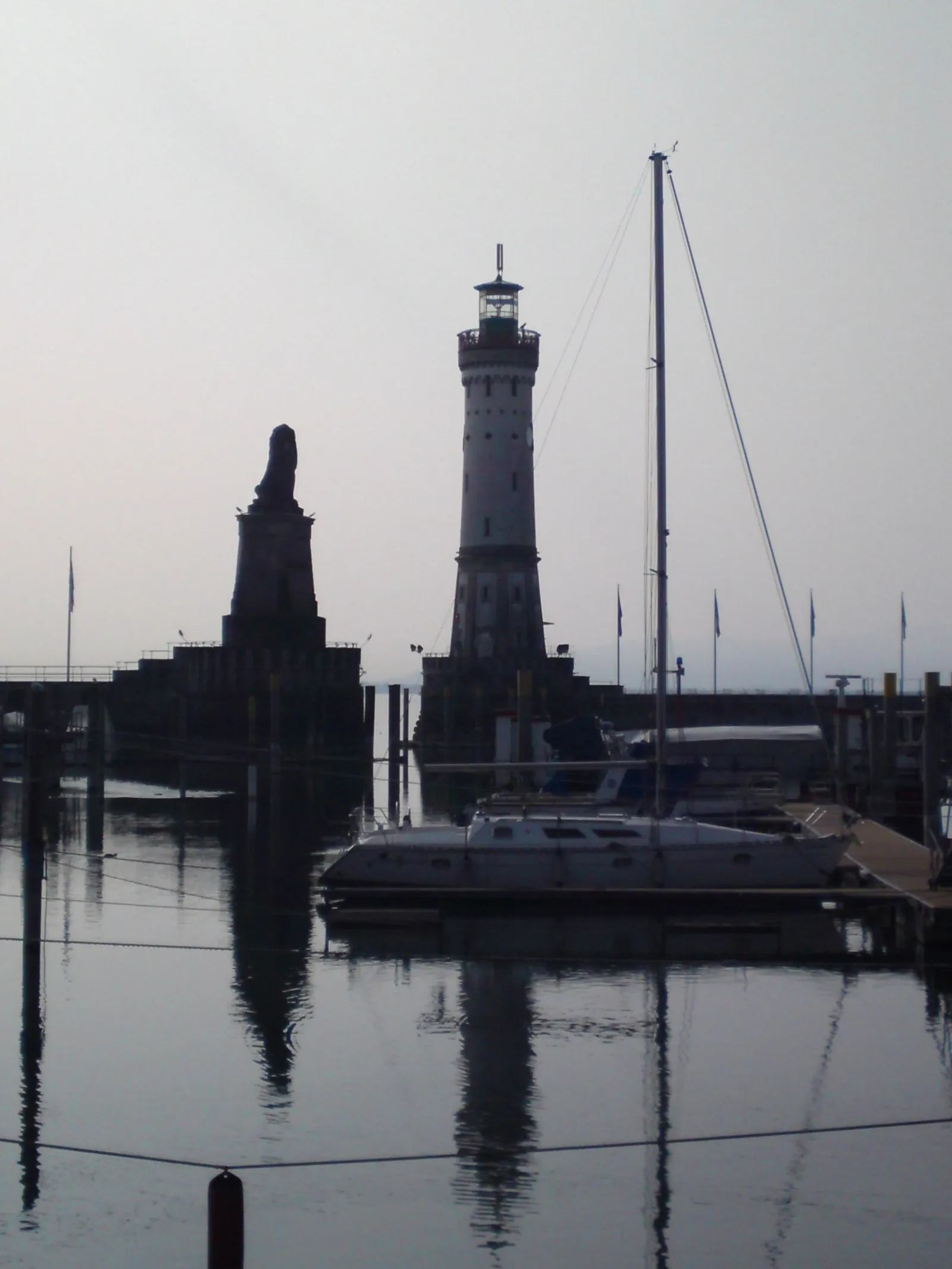 Die Hafeneinfahrt von Lindau am Bodensee (Archivbild)