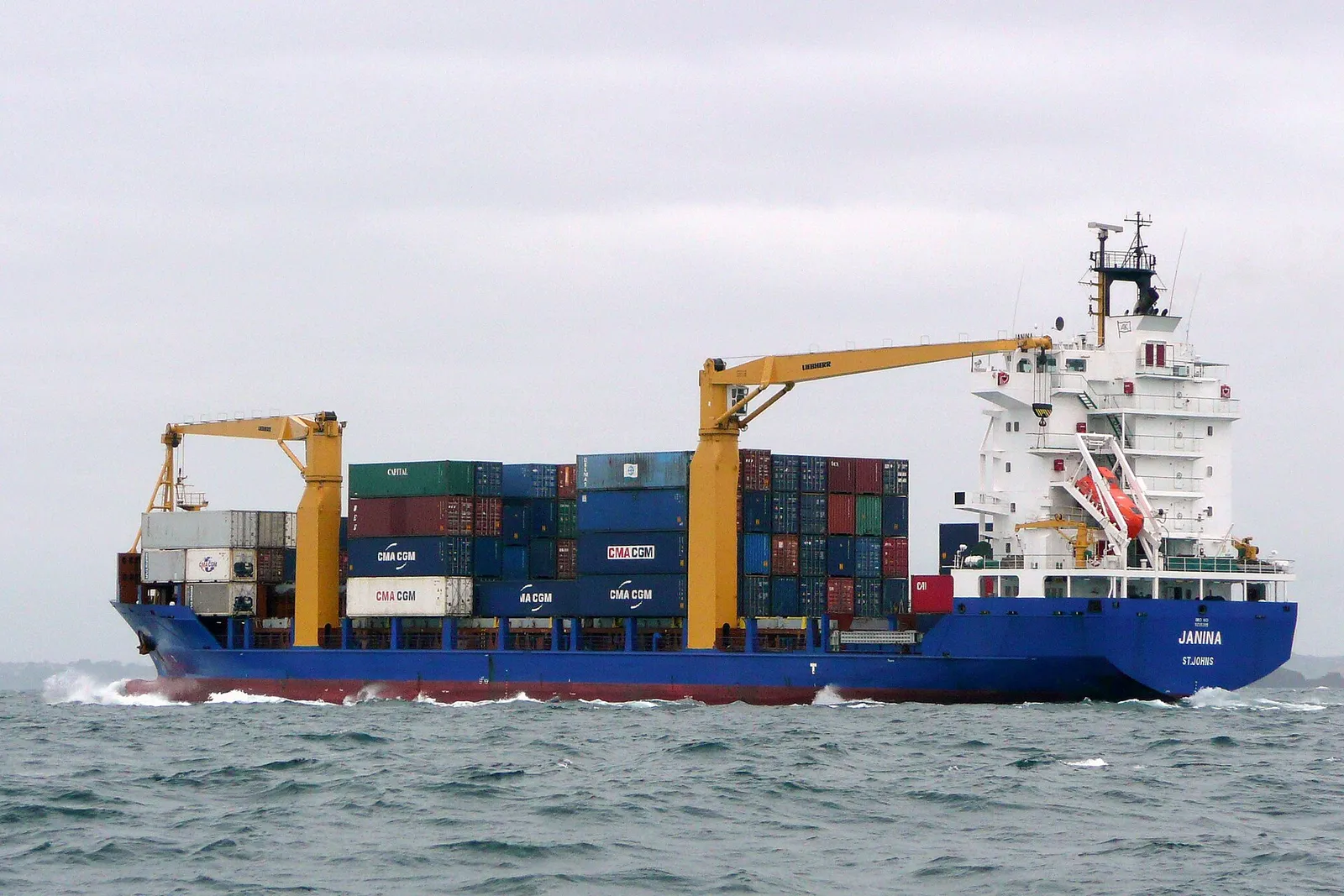 Ein Containerschiff im internationalen Handel (Symbolbild)