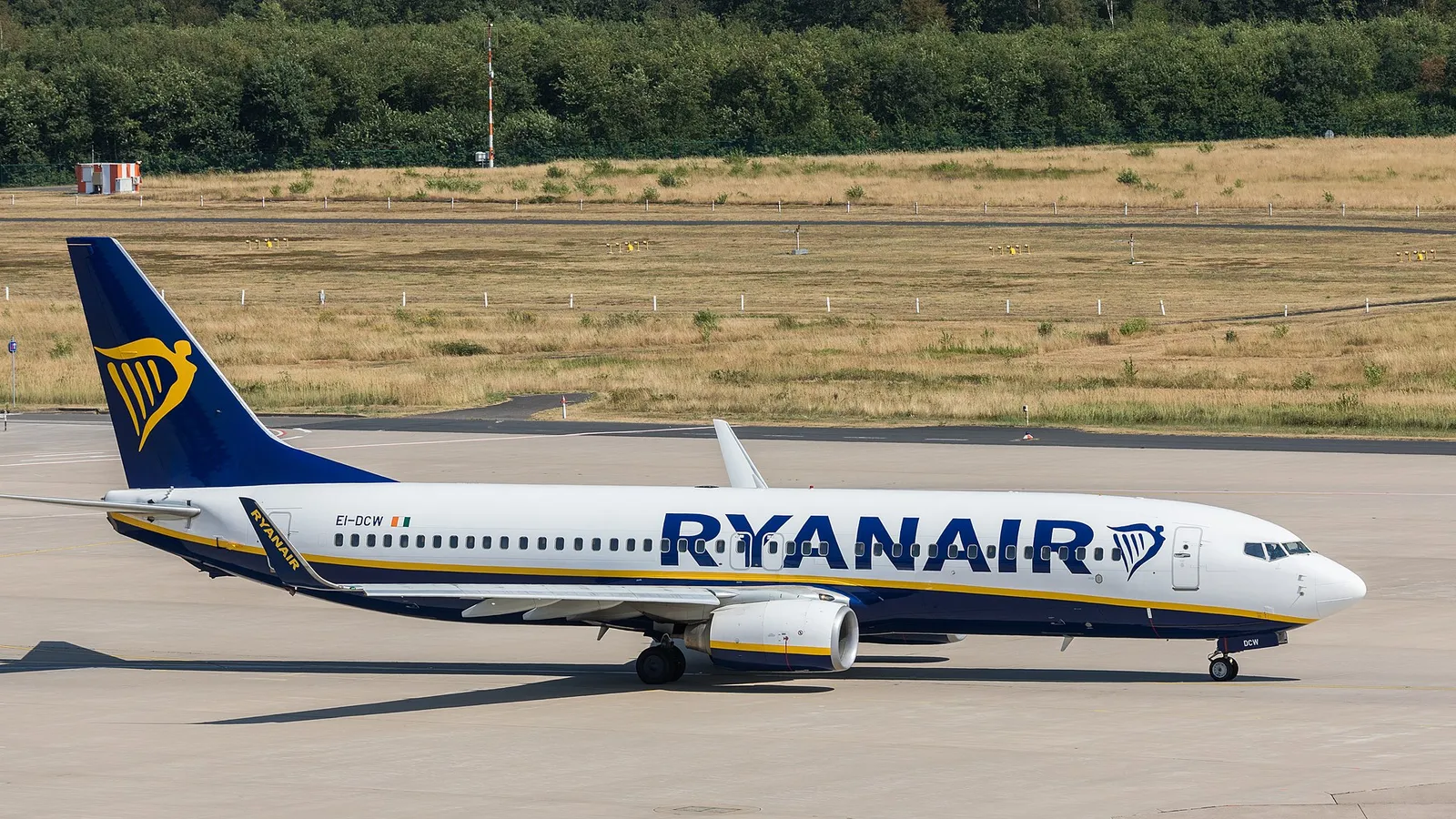 Eine Boeing 737-800 von Ryanair (Archivbild)