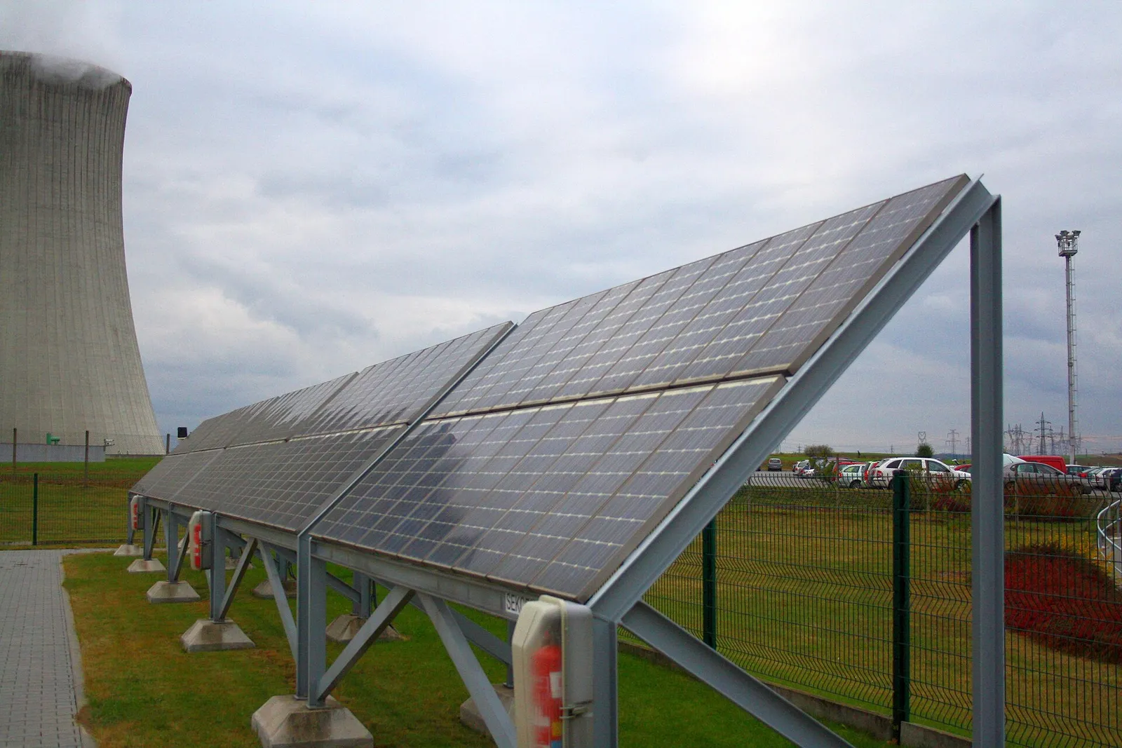 Solarpark (Symbolbild)